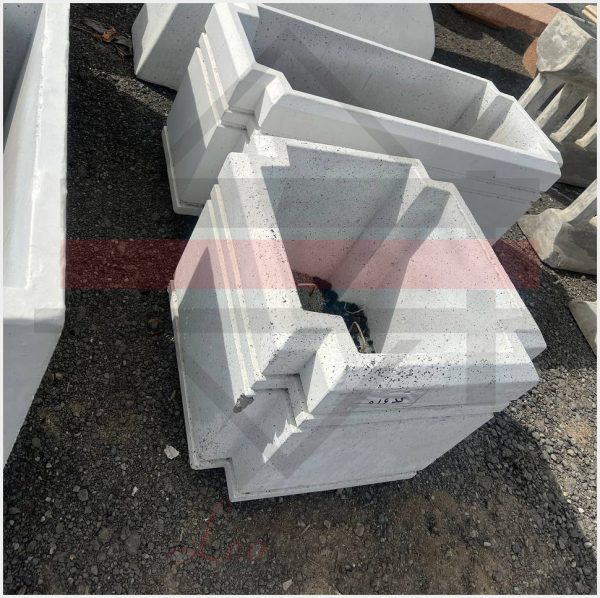 گلدان بتنی تورنتو - تصویر 4