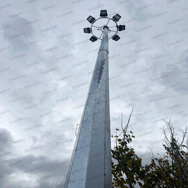 نصب برج نوری 9 متری در فضای شهری