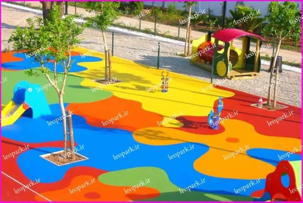 کفپوش درجاریز در رنگ های زرد، قرمز، نارنجی، آبی و سبز استفاده شده در قسمتی از شهربازی کودکان