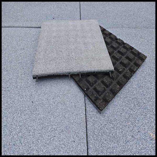 کفپوش گرانولی پایه دار تولید شده با بهترین مواد اولیه