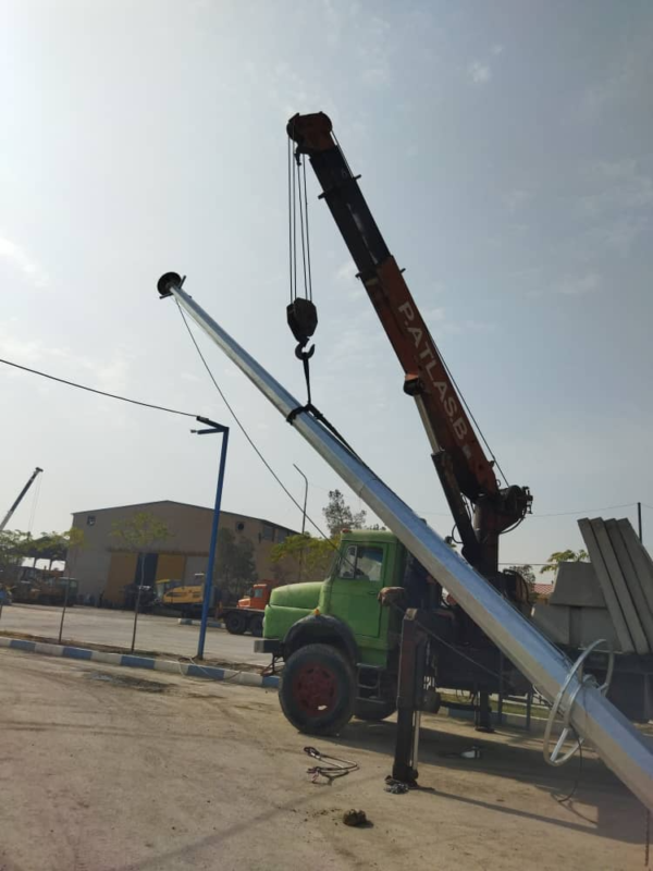 برج نوری دستی - برقی 18 متری