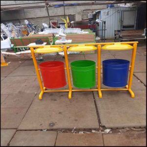 سطل زباله پارکی ساده